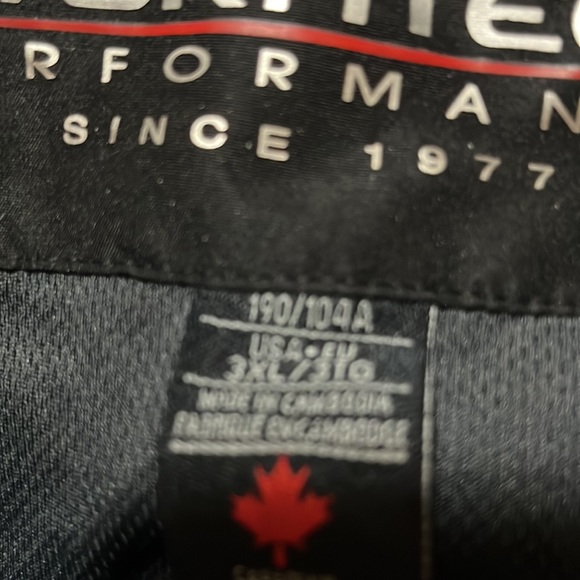 Ladies jacket - Picture 12 of 12